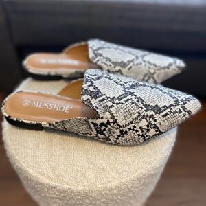 MUSSHOE Black and White Snake Print Mules, backless, slip-ons/flats